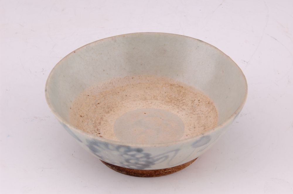 青花花卉纹碗